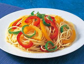 パプリカ三種のスパゲッティレシピ写真