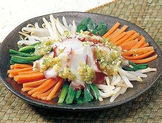 三色野菜とたこの中華サラダレシピ写真