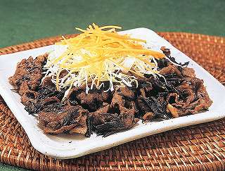 牛肉とひじきの中華炒めレシピ写真