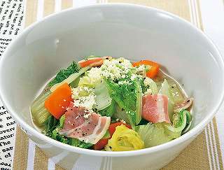 白菜とベーコンのスープ煮レシピ写真