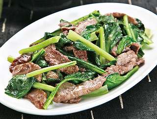 小松菜と牛肉の胡椒炒めレシピ写真
