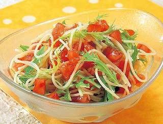 トマトと水菜のサラダスパゲッティレシピ写真