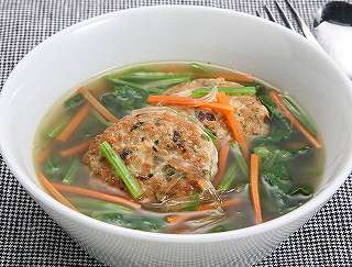 肉だんごとほうれん草のスープ煮レシピ写真