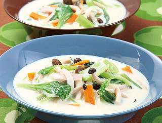 豆乳の中華風スープレシピ写真
