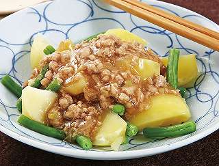 じゃがいもの豚ミンチあんレシピ写真