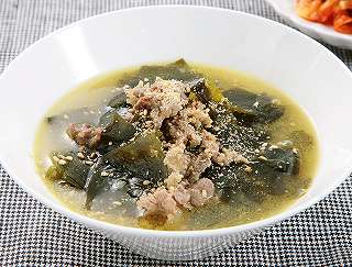 わかめと牛肉のスープ韓国風レシピ写真