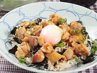 お手軽焼き鳥丼レシピ写真