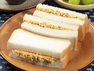 ツナとチーズのサンドイッチレシピ写真