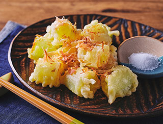 写真：ぶつ切り白ねぎの天ぷら