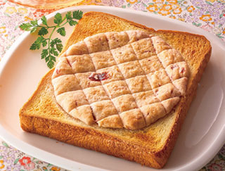 いちごメロンパン風トーストの写真